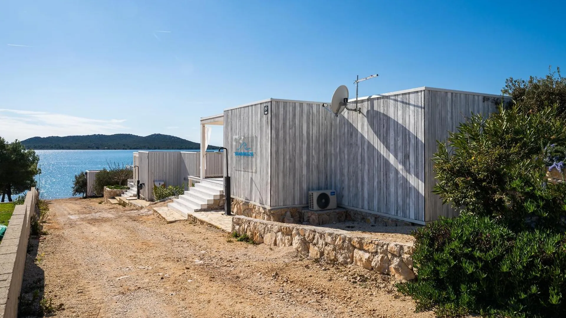 Seabreeze Villa Buqez Drage 0*,  Croatia